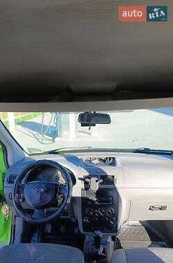 Минивэн Ford Transit Connect 2005 в 