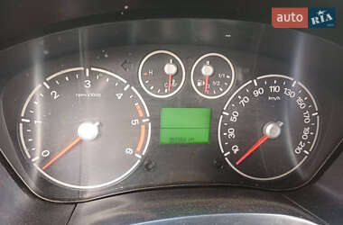 Вантажний фургон Ford Transit Connect 2012 в 