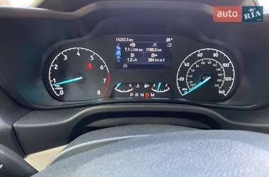 Минивэн Ford Transit Connect 2023 в 
