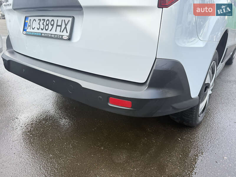 Грузовой фургон Ford Transit Connect 2020 в Луцке