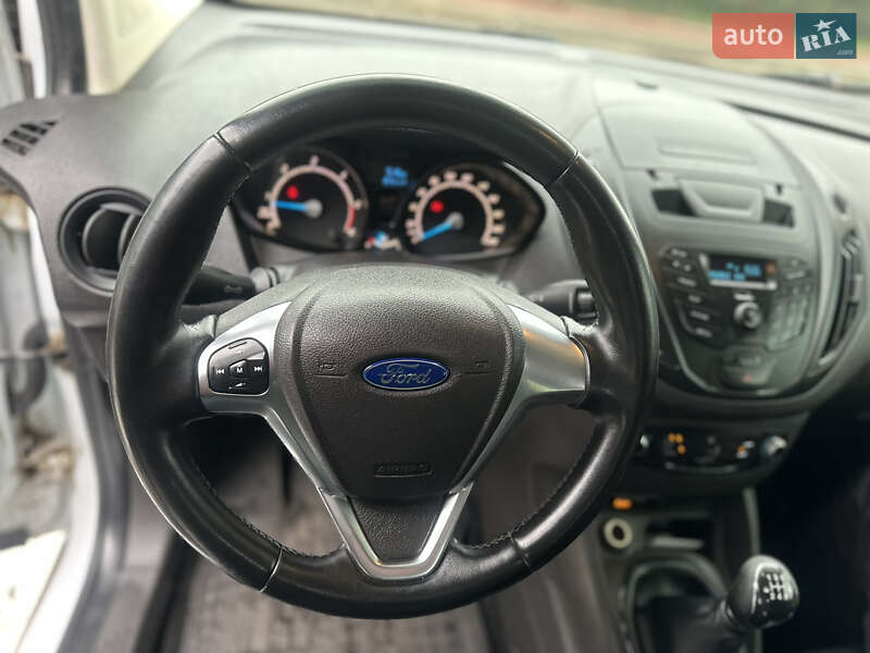 Грузовой фургон Ford Transit Connect 2014 в Киеве
