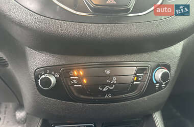 Вантажний фургон Ford Transit Connect 2014 в 