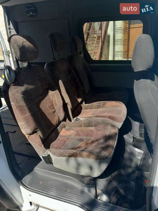 Мінівен Ford Transit Connect 2007 в Корсунь-Шевченківському