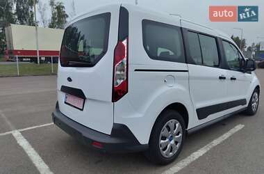 Минивэн Ford Transit Connect 2017 в 