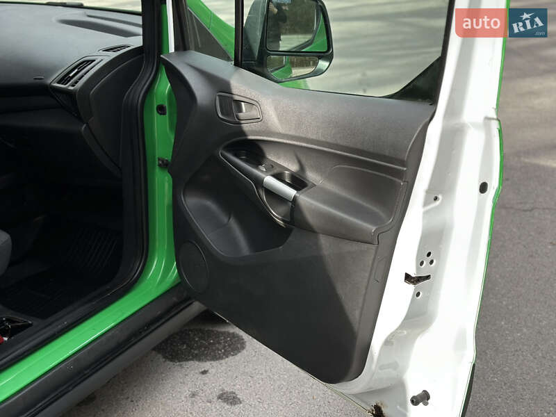 Вантажопасажирський фургон Ford Transit Connect 2015 в Хмільнику
