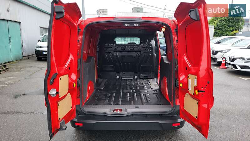 Вантажний фургон Ford Transit Connect 2018 в Києві