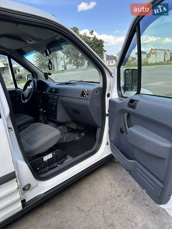 Минивэн Ford Transit Connect 2007 в Баре