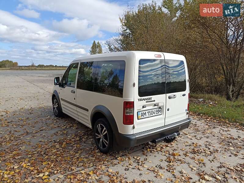 Минивэн Ford Transit Connect 2006 в Коростене