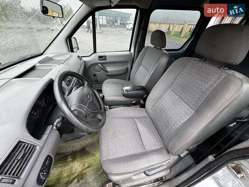 Минивэн Ford Transit Connect 2005 в Ужгороде