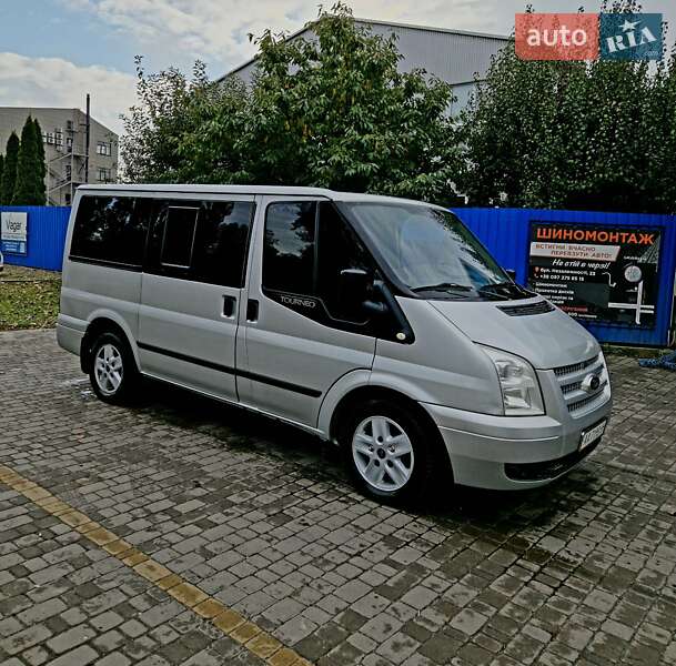 Ford Transit Connect 2012