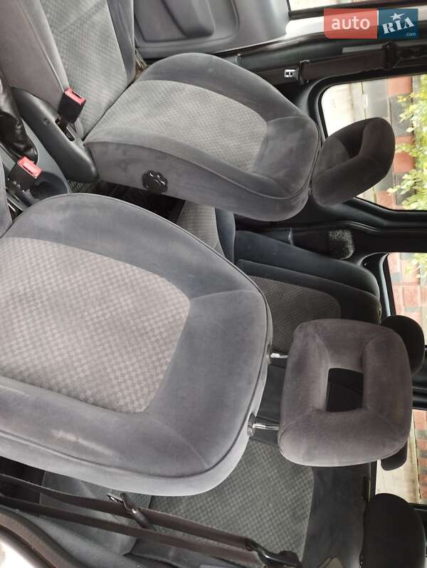 Минивэн Ford Transit Connect 2006 в Остроге фото 11 Минивэн Ford Transit Connect 2006 в Остроге