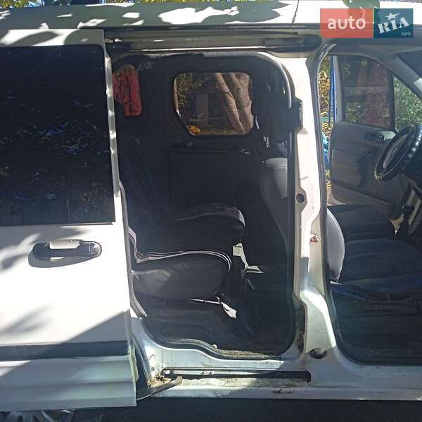 Минивэн Ford Transit Connect 2003 в Снигиревке фото 4 Минивэн Ford Transit Connect 2003 в Снигиревке