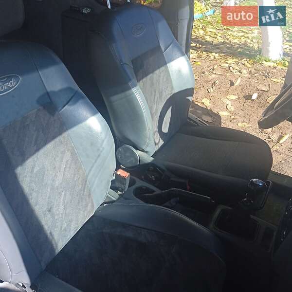 Минивэн Ford Transit Connect 2003 в Снигиревке фото 11 Минивэн Ford Transit Connect 2003 в Снигиревке