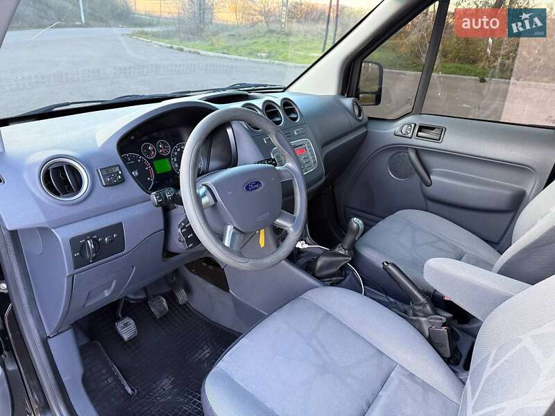 Грузопассажирский фургон Ford Transit Connect 2013 в Березовке фото 8 Грузопассажирский фургон Ford Transit Connect 2013 в Березовке