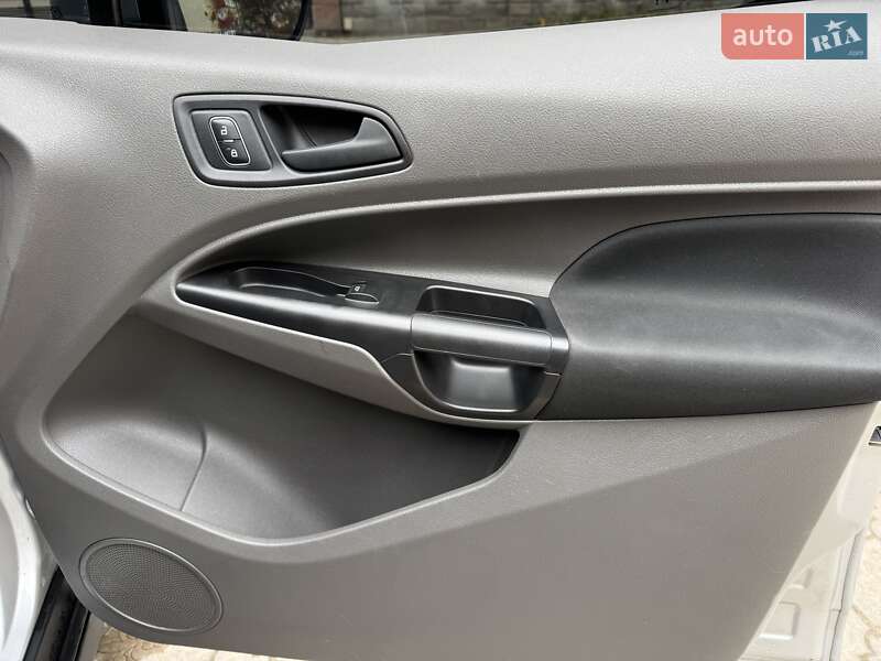 Минивэн Ford Transit Connect 2021 в Ровно фото 22 Минивэн Ford Transit Connect 2021 в Ровно