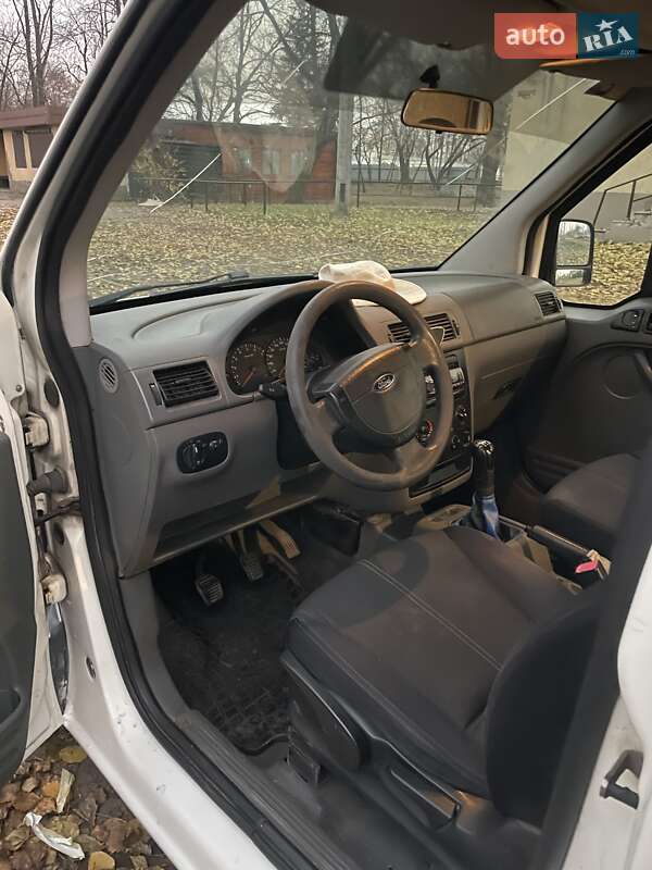 Вантажний фургон Ford Transit Connect 2004 в Харкові фото 14 Вантажний фургон Ford Transit Connect 2004 в Харкові