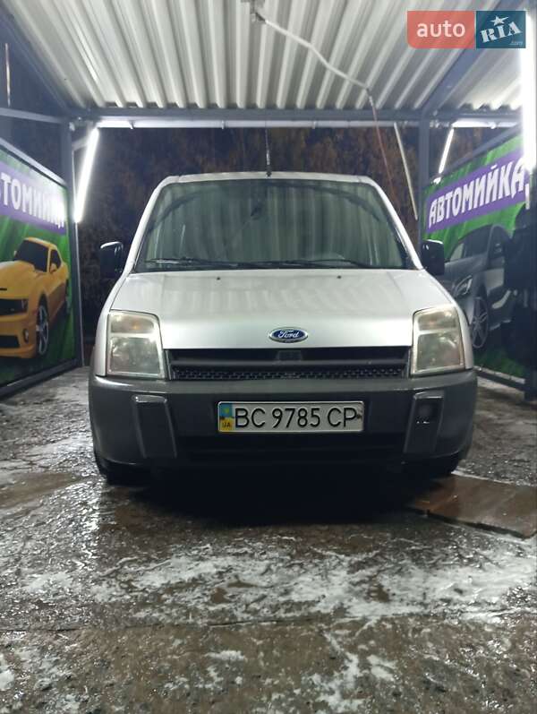 Ford Transit Connect 2005