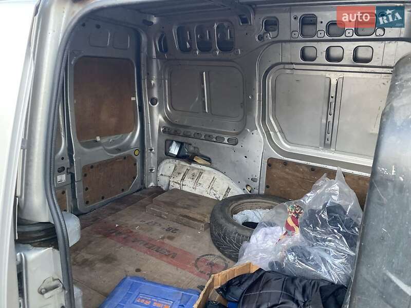Грузовой фургон Ford Transit Connect 2006 в Рокитном