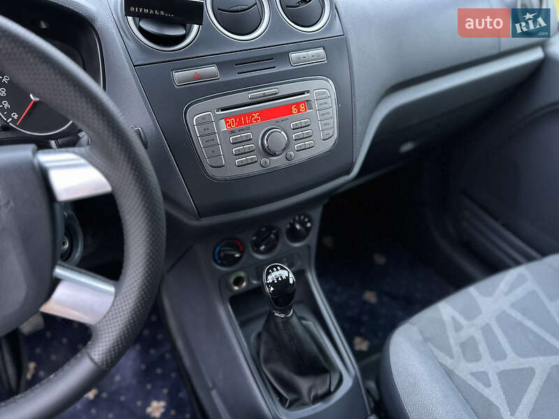 Грузовой фургон Ford Transit Connect 2013 в Луцке фото 11 Грузовой фургон Ford Transit Connect 2013 в Луцке