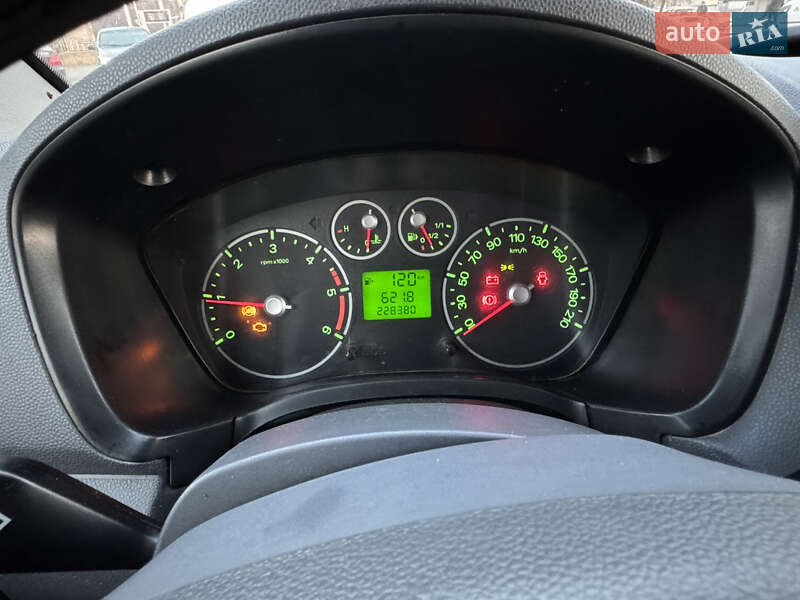 Інші вантажівки Ford Transit Connect 2011 в Дніпрі фото 19 Інші вантажівки Ford Transit Connect 2011 в Дніпрі