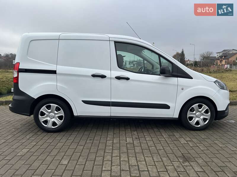 Вантажний фургон Ford Transit Connect 2021 в Львові