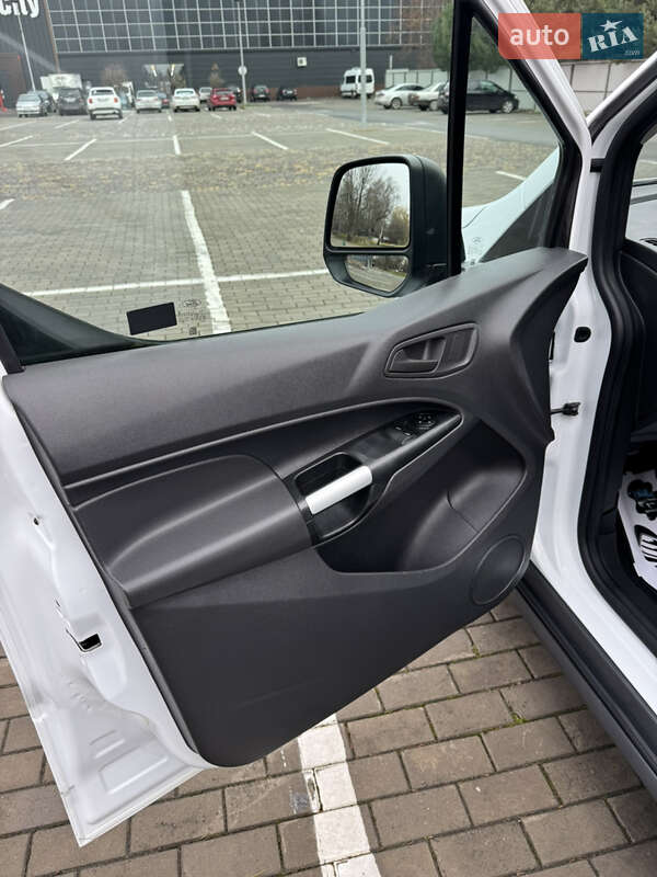Вантажний фургон Ford Transit Connect 2018 в Луцьку