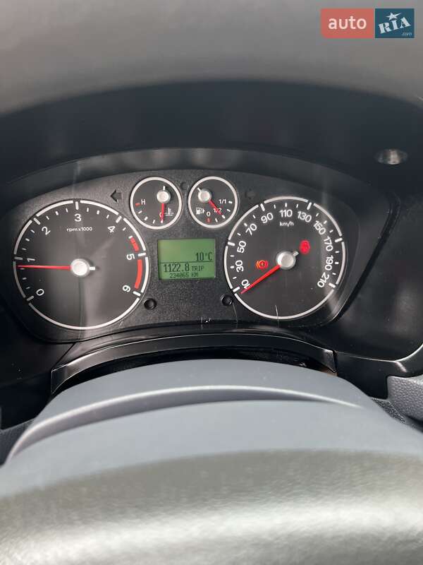 Вантажний фургон Ford Transit Connect 2012 в Харкові