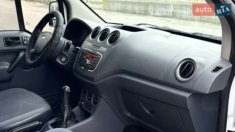 Грузовой фургон Ford Transit Connect 2012 в Запорожье