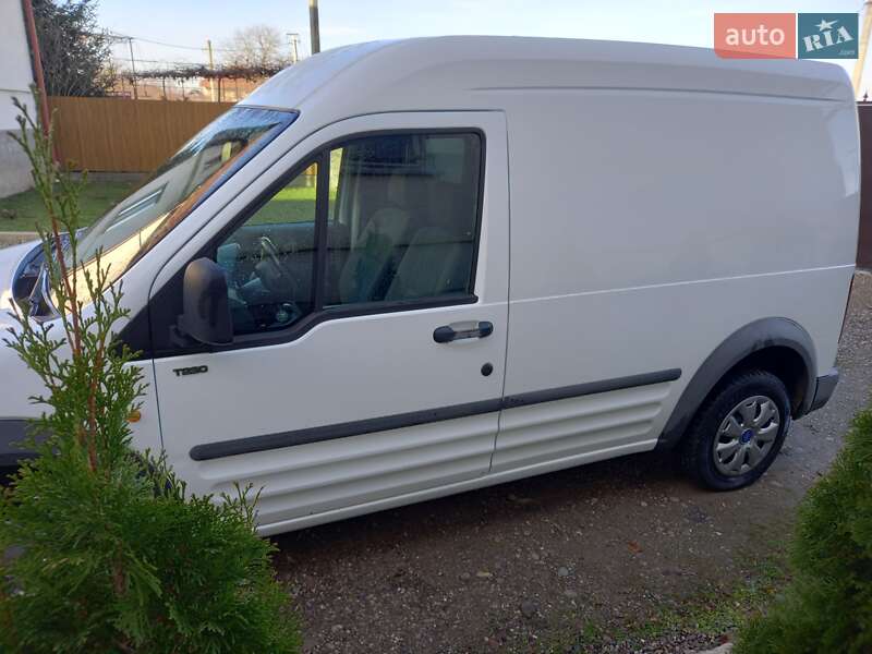 Грузовой фургон Ford Transit Connect 2007 в Виноградове фото 8 Грузовой фургон Ford Transit Connect 2007 в Виноградове