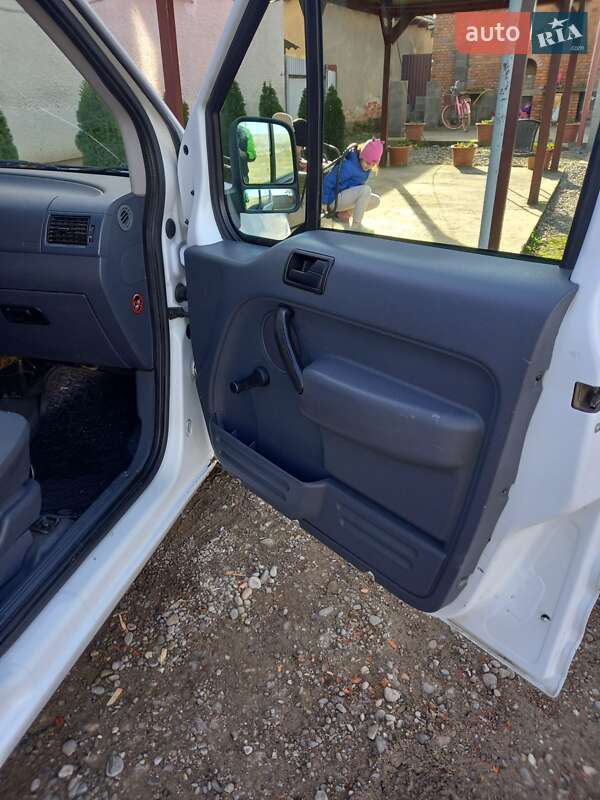 Грузовой фургон Ford Transit Connect 2007 в Виноградове фото 14 Грузовой фургон Ford Transit Connect 2007 в Виноградове