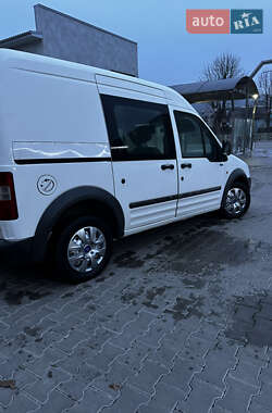 Минивэн Ford Transit Connect 2003 в Могилев-Подольске