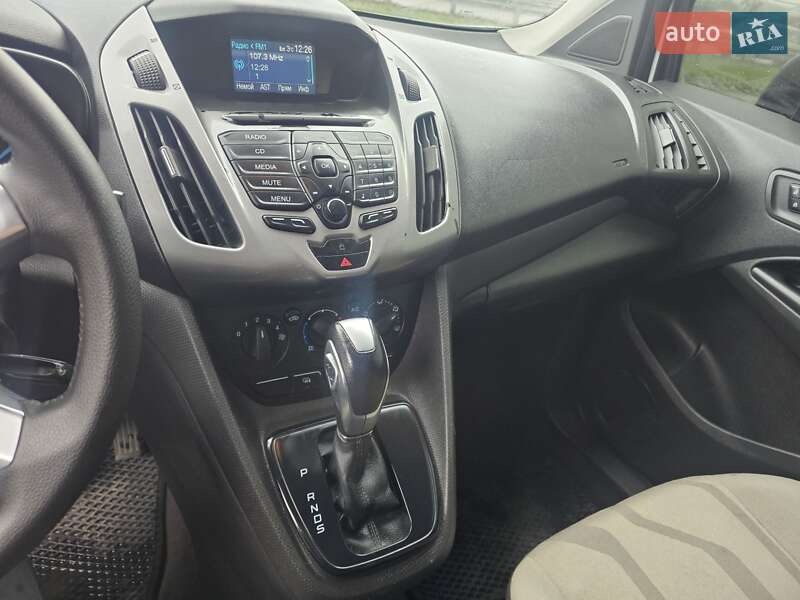 Грузовой фургон Ford Transit Connect 2015 в Днепре фото 3 Грузовой фургон Ford Transit Connect 2015 в Днепре