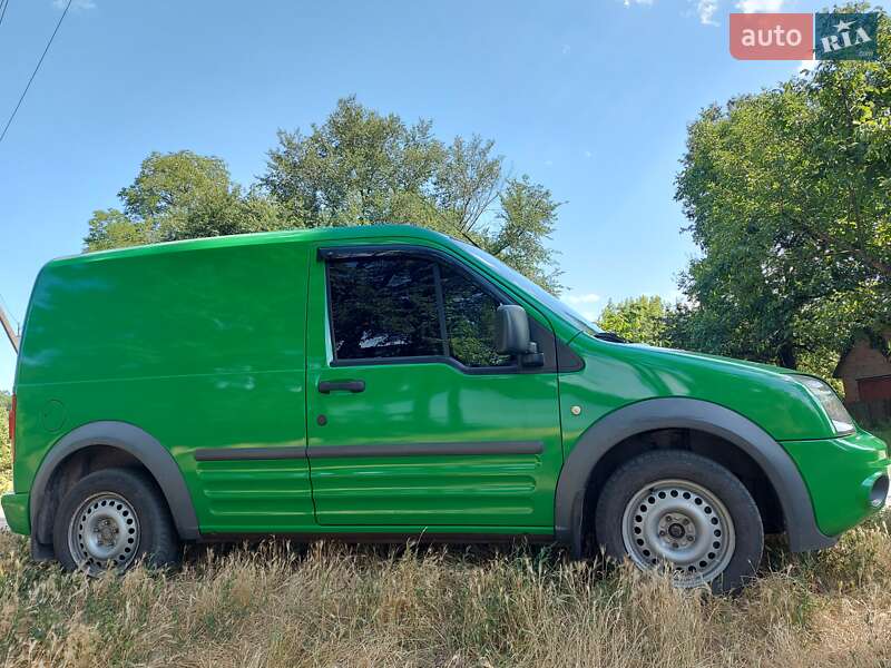 Грузовой фургон Ford Transit Connect 2012 в Онуфриевке фото 2 Грузовой фургон Ford Transit Connect 2012 в Онуфриевке