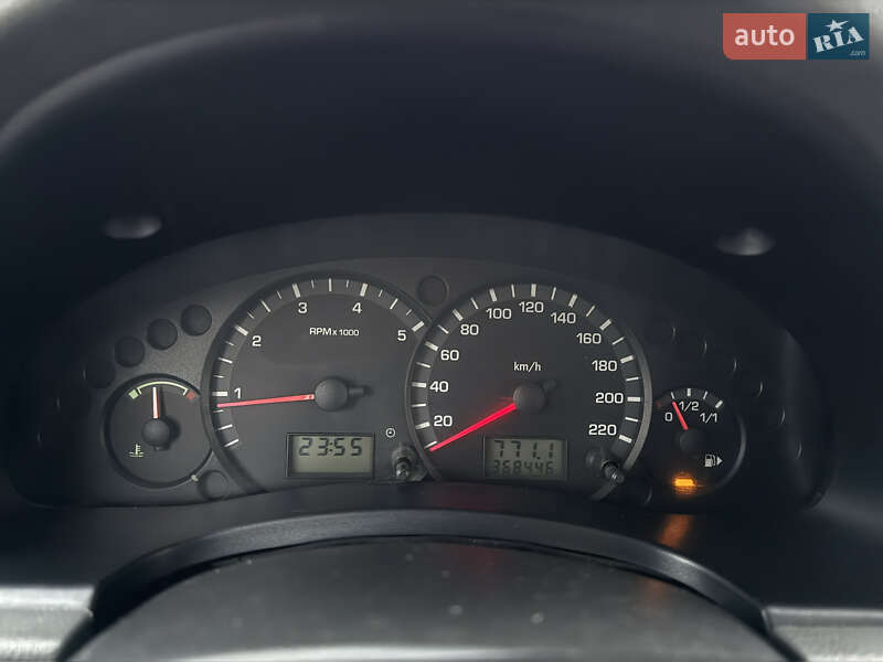 Минивэн Ford Transit Connect 2003 в Черновцах