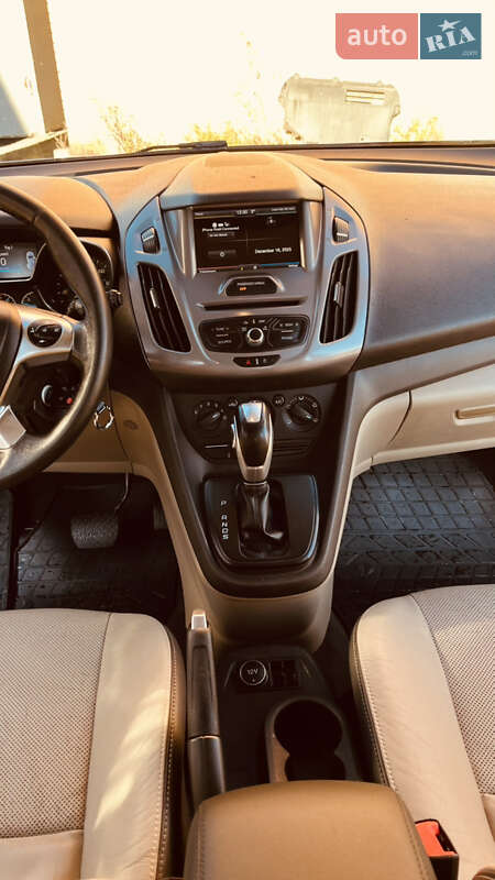 Мінівен Ford Transit Connect 2015 в Луцьку