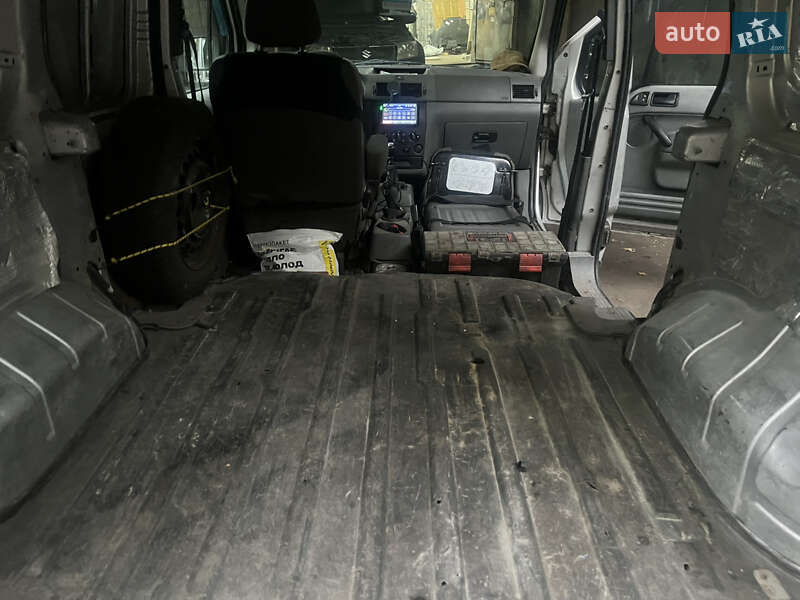 Грузовой фургон Ford Transit Connect 2004 в Киеве