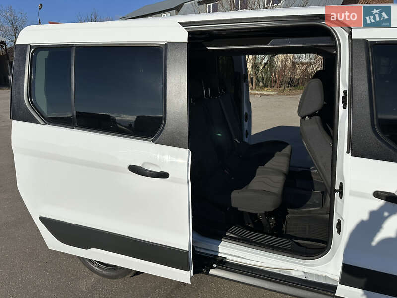 Минивэн Ford Transit Connect 2014 в Виннице