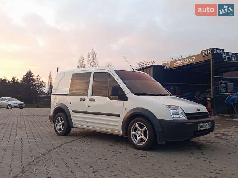 Минивэн Ford Transit Connect 2005 в Виноградове