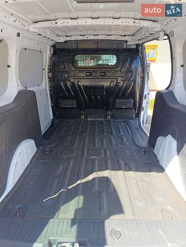Грузовой фургон Ford Transit Connect 2014 в Попельне