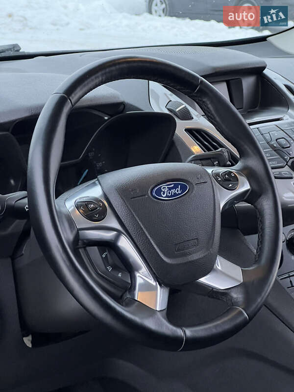 Мінівен Ford Transit Connect 2017 в Житомирі