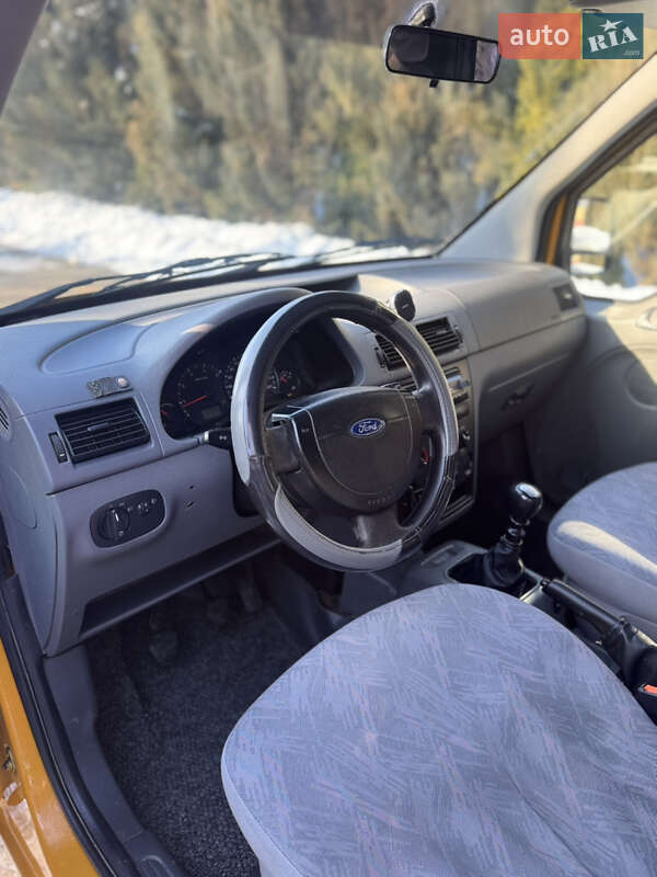 Мінівен Ford Transit Connect 2003 в Самборі