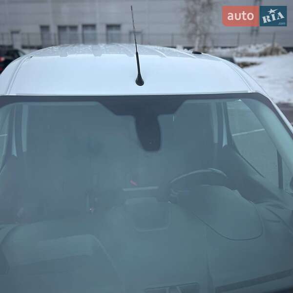 Грузовой фургон Ford Transit Connect 2019 в Киеве фото 15 Грузовой фургон Ford Transit Connect 2019 в Киеве