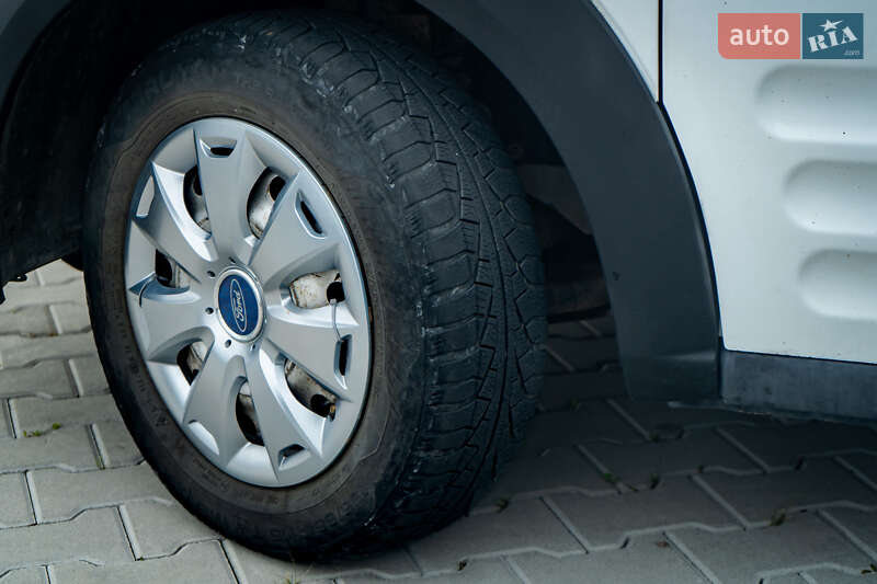 Інші вантажівки Ford Transit Connect 2011 в Києві фото 8 Інші вантажівки Ford Transit Connect 2011 в Києві