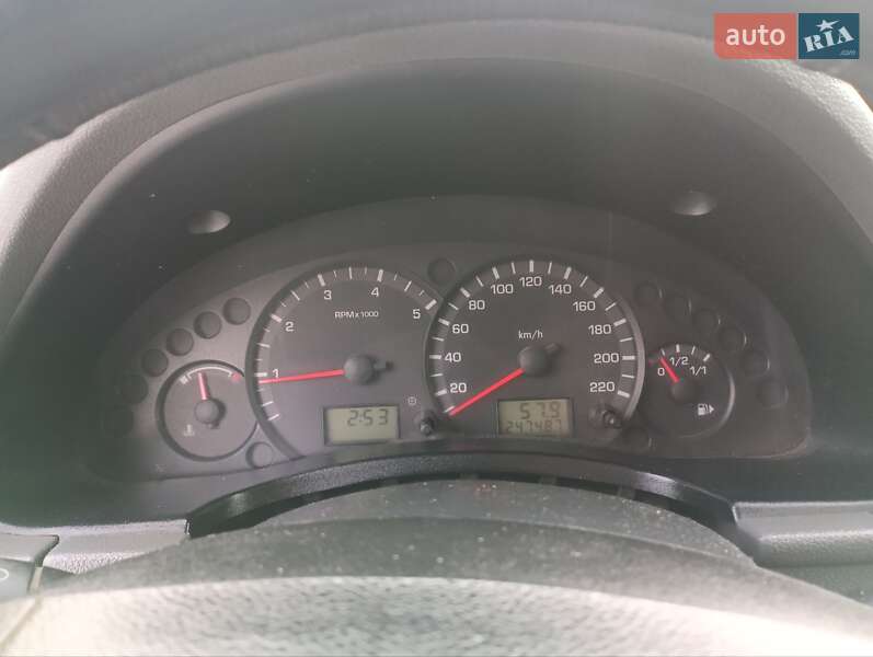 Грузопассажирский фургон Ford Transit Connect 2004 в Снятине фото 14 Грузопассажирский фургон Ford Transit Connect 2004 в Снятине