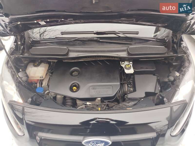 Грузовой фургон Ford Transit Connect 2015 в Киеве