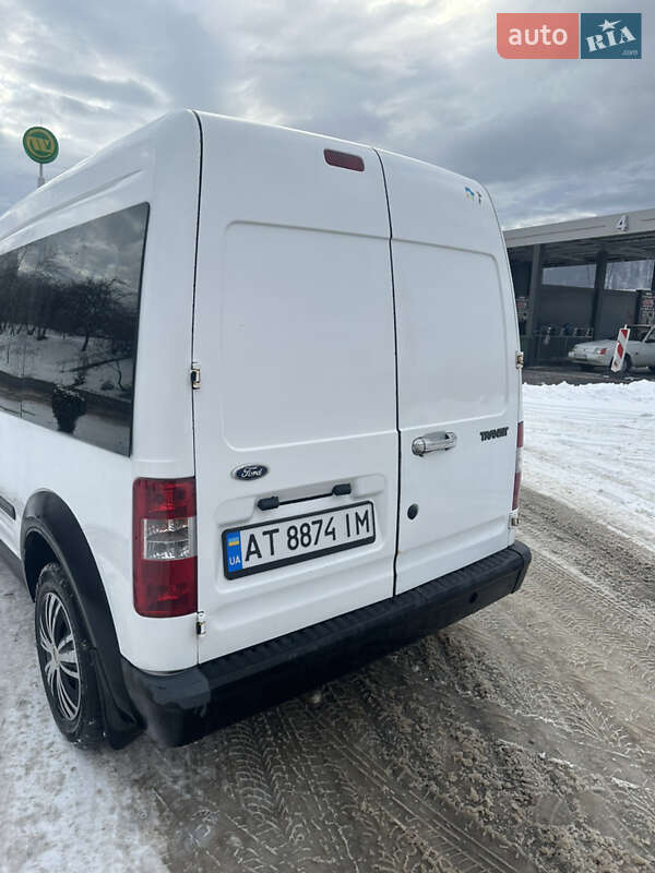 Мінівен Ford Transit Connect 2006 в Долині