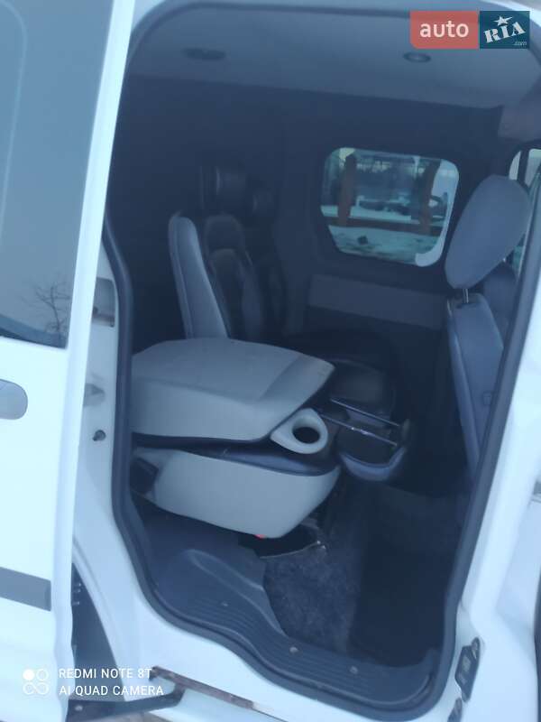 Мінівен Ford Transit Connect 2007 в Іллінцях