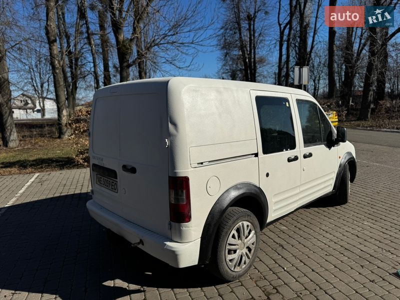 Вантажопасажирський фургон Ford Transit Connect 2005 в Василькові