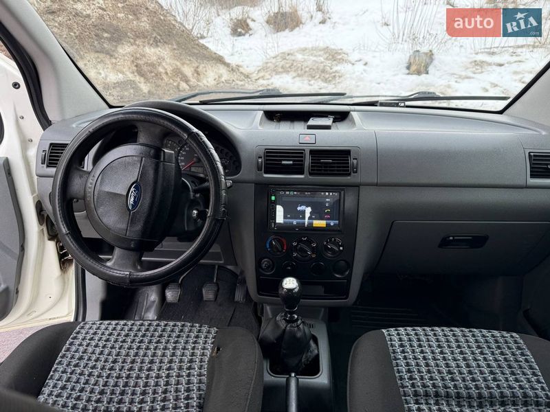 Мінівен Ford Transit Connect 2004 в Бердичеві