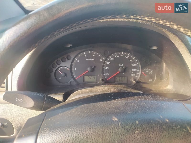 Мінівен Ford Transit Connect 2004 в Тальному